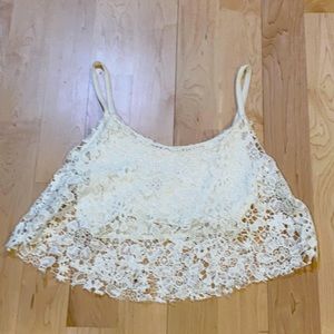 An Italian cropped shirt